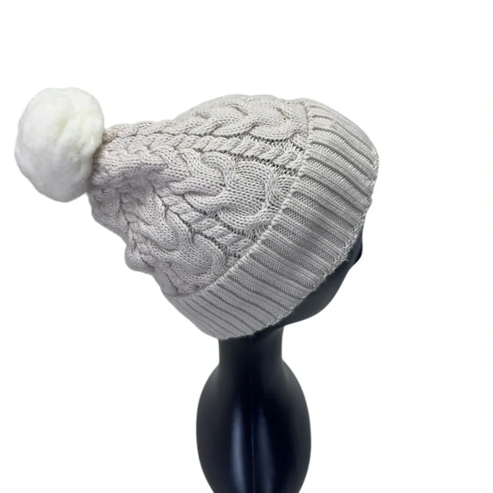 Lululemon.Cozy Cream Knit Beanie